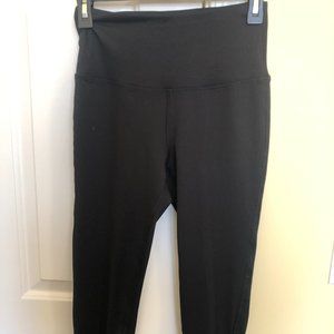 Black Capri Leggings